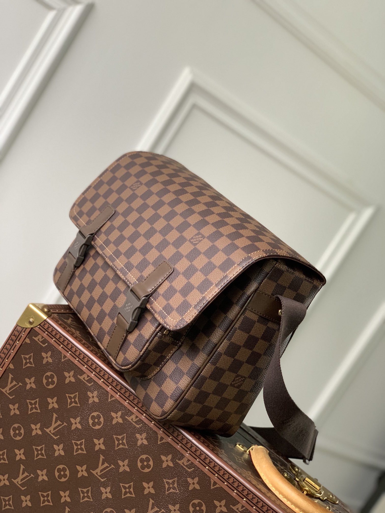 Mens LV Satchel bags